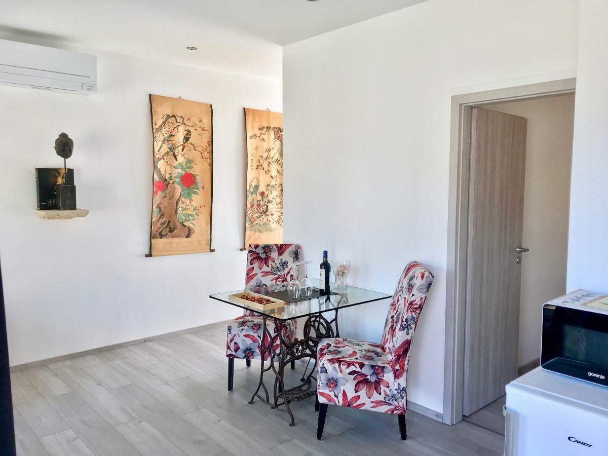 Villa Joy 4Ever Banjol Bagian luar foto